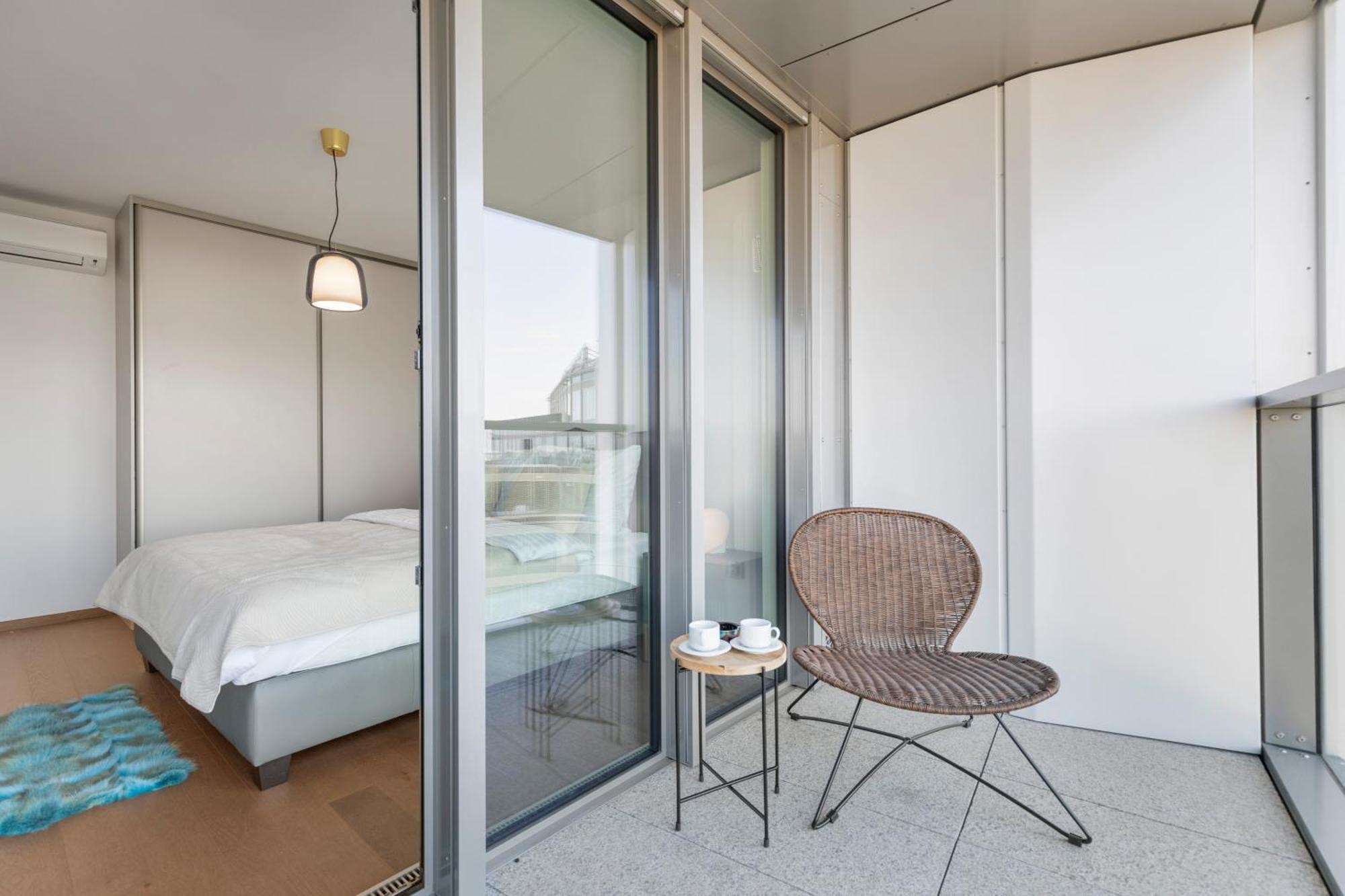 Eurovea Tower 2 Sky View Apartment